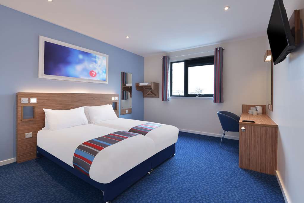 Travelodge Walton On Thames Room photo